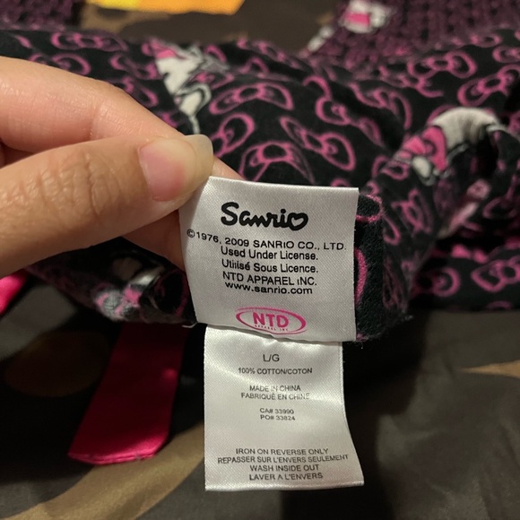 Pretty in pink hello kitty PJ pants ♡ - Picture 4 of 4